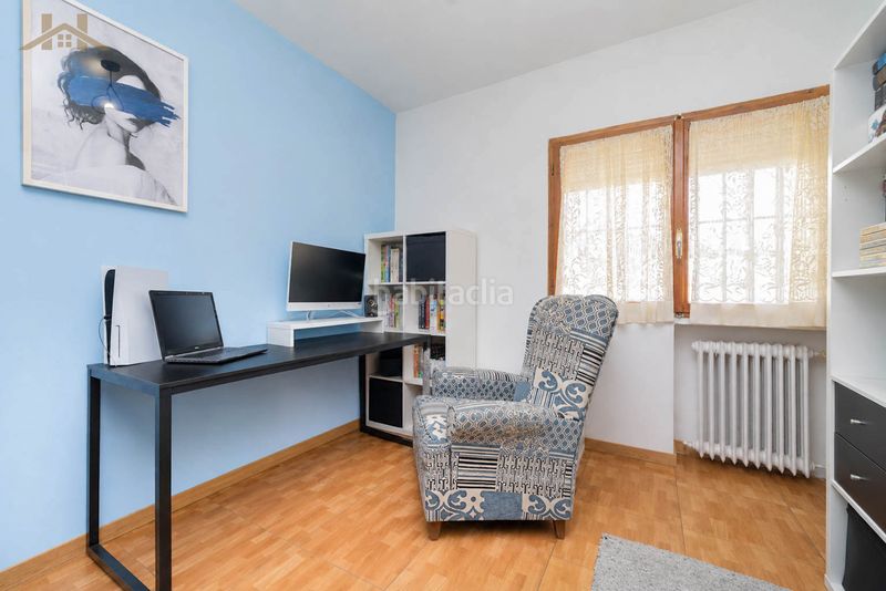 Foto c36b33e6-6d93-4950-8352-527fcef69d42. Chalet in calle castillo de butrón 3d in Cerro Alarcón Valdemorillo