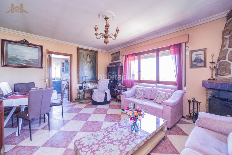 Foto d0f00c24-1547-44ac-a514-9548b9143f88. Chalet in calle castillo de butrón 3d in Cerro Alarcón Valdemorillo