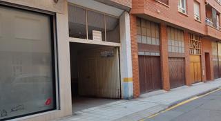 Aparcament cotxe a Arnedo