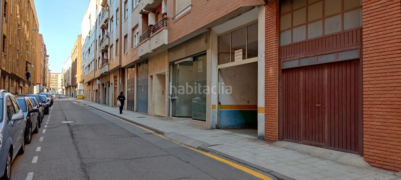 Foto 6f458c9e-2faa-4b4d-a96d-4ea49442a765. Parking voiture dans Arnedo