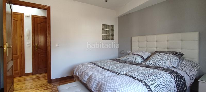 Foto b2e2d21c-c8ef-48aa-b774-5e0f3407edcd. Pis a Arnedo