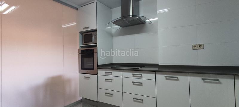 Foto 6e8118e2-78ad-45bc-8965-09237a965c22. Alquiler piso  de 3 dormitorios con ascensor en Arnedo