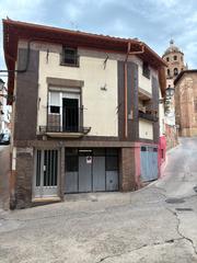 Maison à Arnedo. Casa de 3 dormitorios y merendero