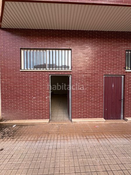 Foto 51239948-1c4a-4cb2-9f14-5bcf95d316f2. Local comercial a Arnedo