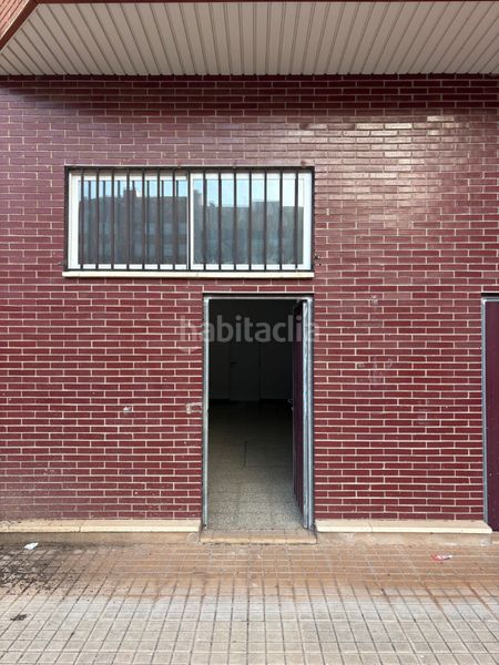 Foto fe7c6829-bbf4-4544-a969-bc31586a2f85. Local comercial a Arnedo