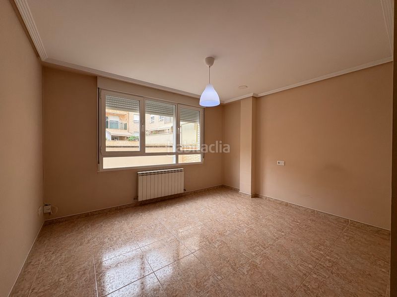 Foto e9ea513f-d584-4c33-ad1e-4c7efb679f69. Lloguer pis amb calefacció a Arnedo