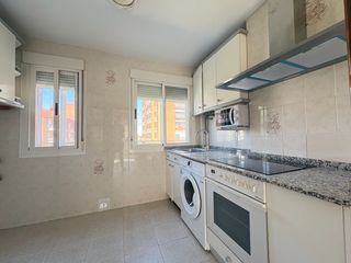 Miete Etagenwohnung in Arnedo. Piso de 3 dormitorios
