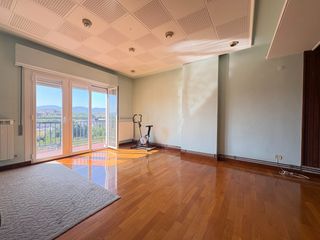 Etagenwohnung in Arnedo. Piso de 4 dormitorios