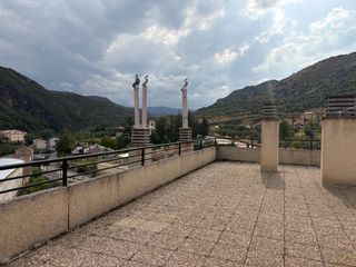 Appartement in Arnedillo. Apartamento de 2 dormitorios y plaza de garaje