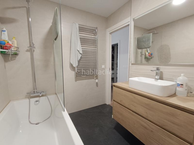 Foto 801ac587-fa49-4a99-bc2a-5703c5211fa3. Appartamento con riscaldamento parcheggio in Zona de Plaza de Barcelos Pontevedra