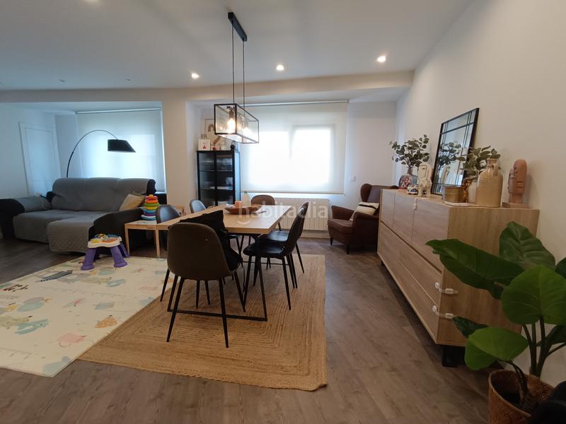 Foto 8781d52e-debd-40d6-9a84-d15090b0ff8f. Appartamento con riscaldamento parcheggio in Zona de Plaza de Barcelos Pontevedra
