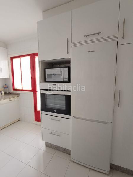 Foto ca734697-842d-4e80-a32f-13435766bc54. Appartement avec cheminée chauffage parking dans Zona Fernández Labreda Pontevedra