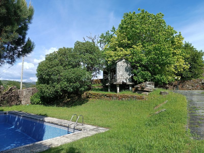 Foto 25216b9b-645c-429e-964d-2f1d601e7fd6. Casa amb calefacció aparcament piscina a Soutomaior