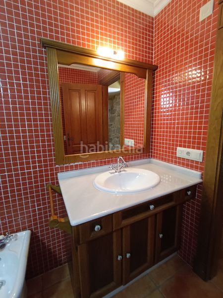 Foto a43bc23d-0f54-431a-bd30-417c88425d1d. Casa amb calefacció aparcament piscina a Soutomaior