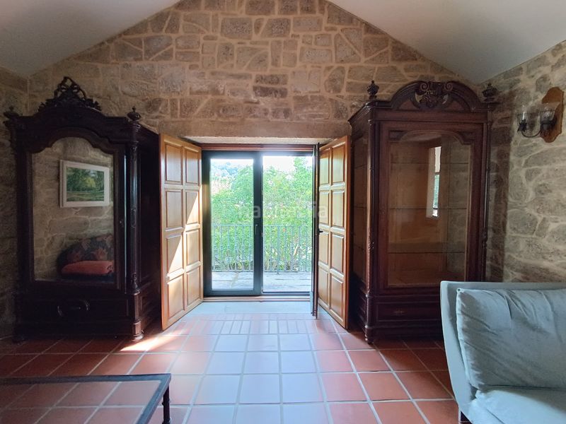 Foto c55d9706-8bb0-4a05-bef6-a4bb781cb748. Casa amb calefacció aparcament piscina a Soutomaior