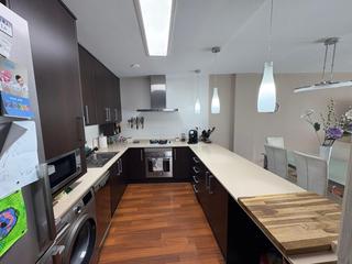 Pis en Almansa. Piso con patio de una habitacin en avda. hdez de la asuncion