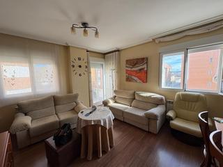 Location Appartement à Almansa. Piso zona puerta de valencia