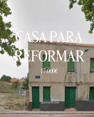 Casa a Almansa. Casa para reformar