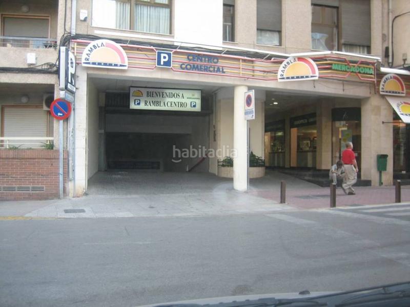 Foto 126c08d3-3fa2-4559-9103-3723ef08384e. Aparcament cotxe a Almansa