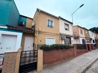 Lloguer Casa a Almansa. Acogedora casa reformada en almansa  ideal para familias