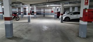Miete Autoparkplatz in Almansa. Garaje amplio