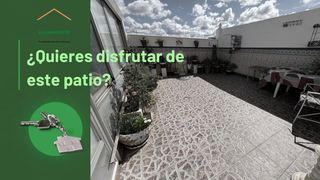 Flat in Almansa. Piso con 4 habitaciones dos patios y garaje. pleno centro