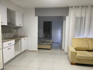 Location Appartement à Almansa. Alquiler de estudio en el centro