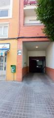 Aparcament cotxe a Almansa. Plaza de garaje con trastero