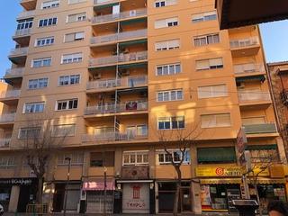Pis a Almansa. Piso en torre solarium con garaje