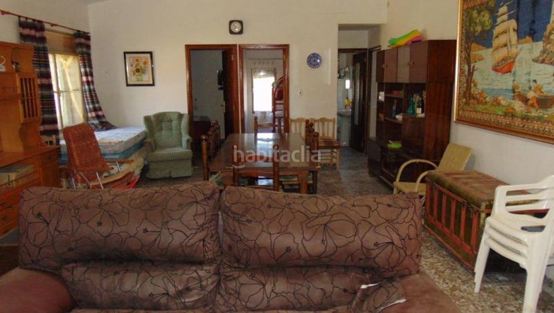 Foto d89ff881-7565-492d-8bcf-524ba51c1737. Chalet  economico en Almansa