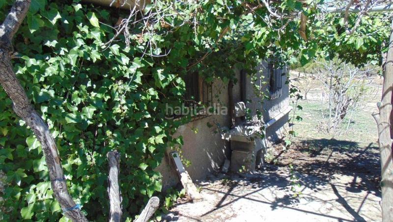 Foto d8c9f5be-4921-4345-ba15-77f1011fd277. Chalet  economico en Almansa