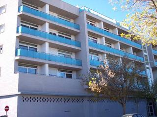 Aparcament cotxe a Almansa
