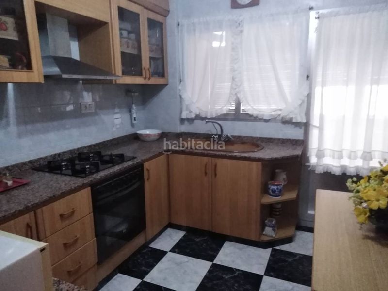 Foto be3fcf9b-67a2-43e3-b512-865ec941ba7c. Piso en Almansa
