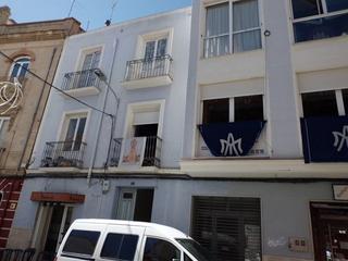 Appartement à Almansa. Piso en el centro