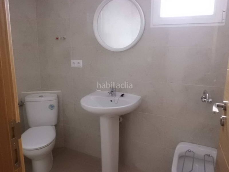 Foto 5af7fc1a-2893-4711-87ff-135abd969f71. Lloguer oficina a Almansa
