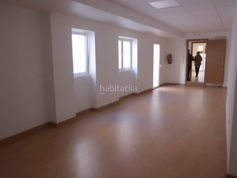 Foto eefef101-6cbd-48c7-b5ba-53585bad4fec. Lloguer oficina a Almansa