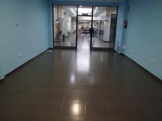 Lloguer Local Comercial a Almansa. Local comercial en el centro