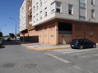 Location Local commercial à Almansa