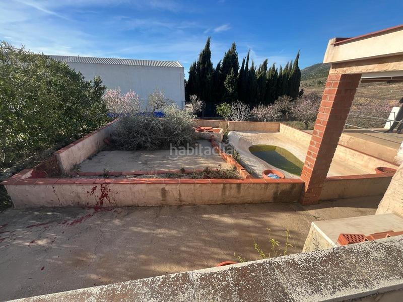 Foto e9ce5f58-06c6-4ab5-946b-34f7daaae9d6. Chalet mit parking in Font de la Figuera (la)