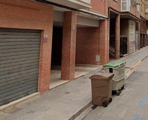 Aparcament cotxe a Almansa. Plaza de garaje en vicente aleixandre, 6