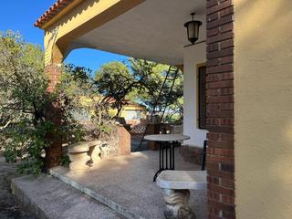 Xalet a Almansa. Chalet precioso en zona canto blanco. 55.600m2 de terreno. pisci