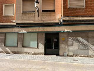 Affitto Appartamento in Almansa. Piso céntrico de 2 habitaciones. como nuevo