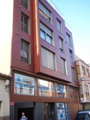 Aparcament cotxe a Almansa