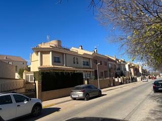 Casa adossada a Almansa. Casa con encanto . calidades de primera