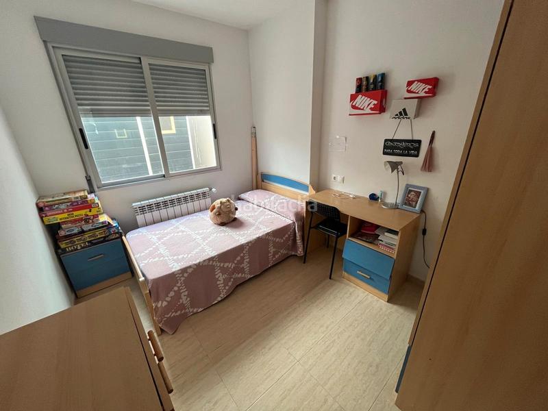 Foto 40d9e3ba-6973-4829-917b-eb75d0b63274. Piso  en calle herminio almendros, piso perfecto para familias, con gran patio en Almansa