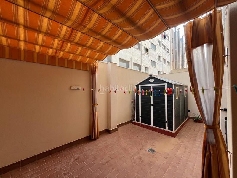 Foto e23755da-7834-45b3-826d-24878fadae4e. Piso  en calle herminio almendros, piso perfecto para familias, con gran patio en Almansa