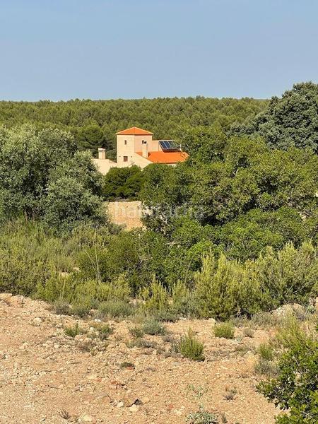 Foto 55240bb8-2168-456c-8b48-d76d7b13c2b8. Masia amb calefacció a Almansa