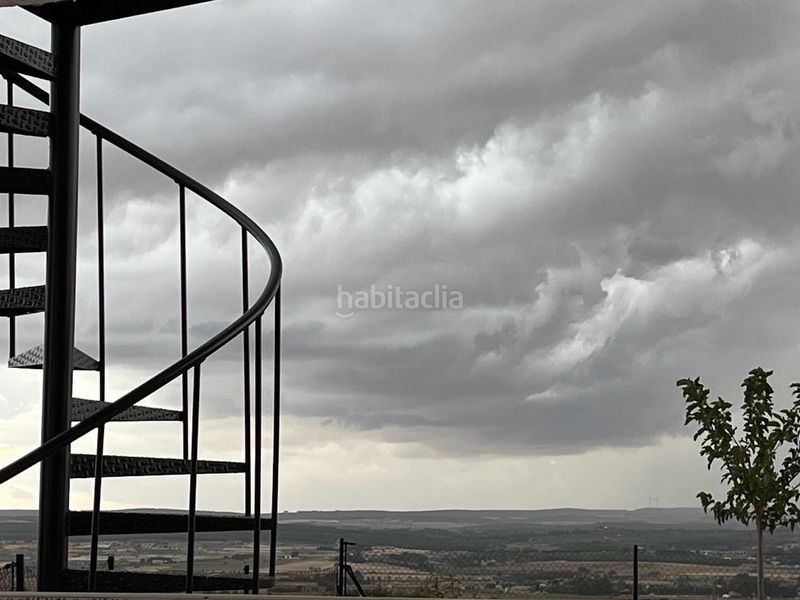 Foto 27670bc7-7847-4c24-bfa7-57ae4a7bbdf4. Xalet amb piscina a Almansa