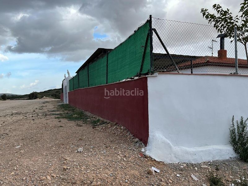 Foto 5f6a6671-3be6-4657-b5c8-adad6673332d. Xalet amb piscina a Almansa