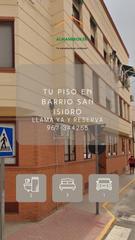 Pis a Almansa. Piso en barrio san isidro. muy buen estado